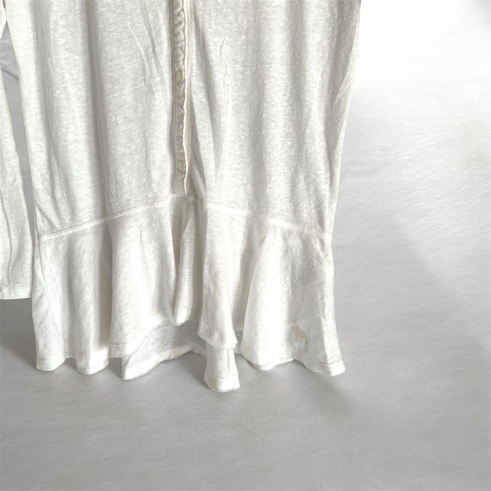 🎉Abercrombie and Fitch White Peplum Shirt S - Picture 3 of 9